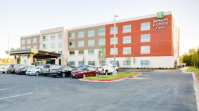 Отель Holiday Inn Express & Suites Russellville, an IHG Hotel  Расселлвилл